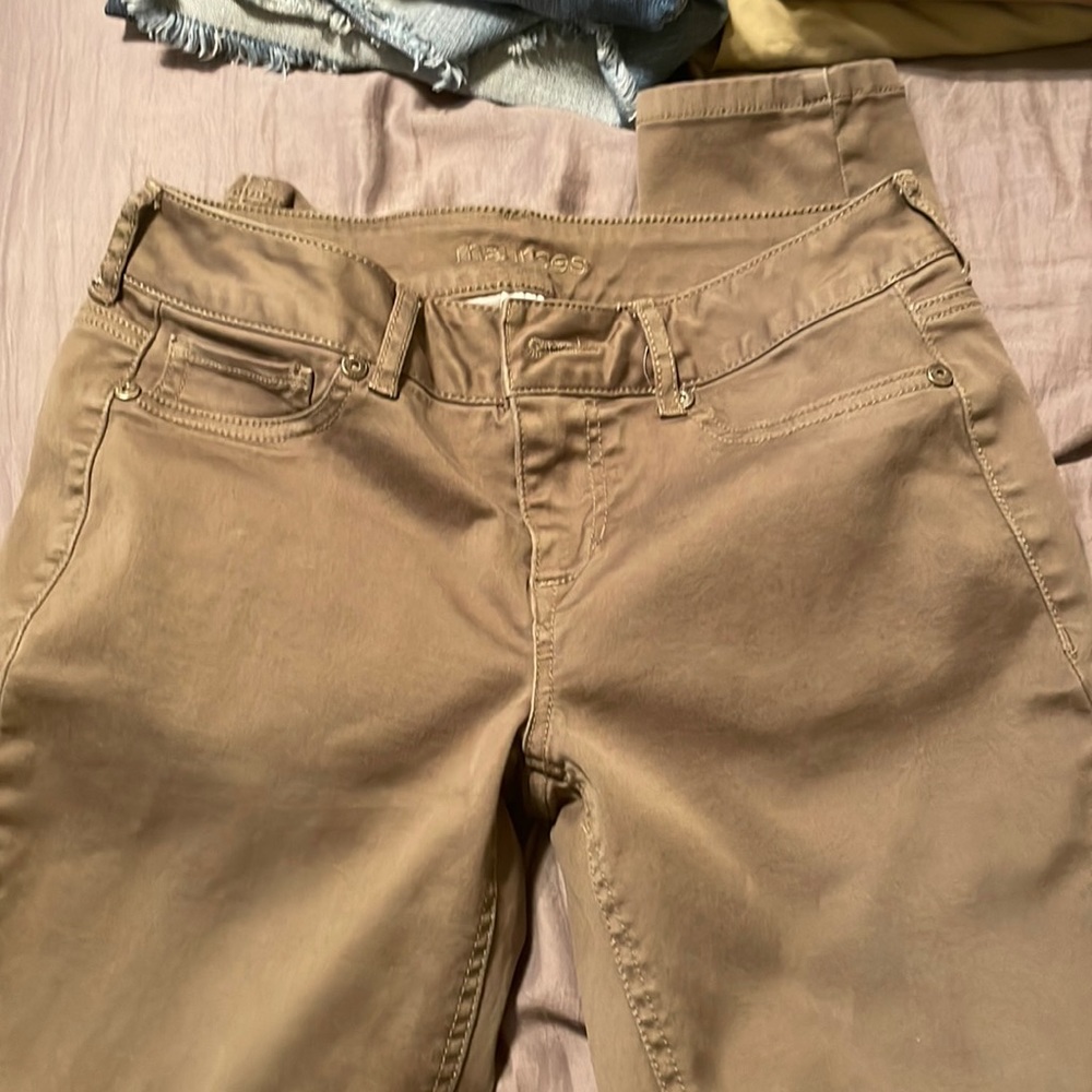 Capri size small